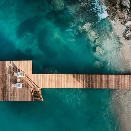 וילה Sea Garden - Spectacular Seafront Position קונטואקלי