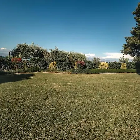 Sea Garden - Spectacular Seafront Position Villa