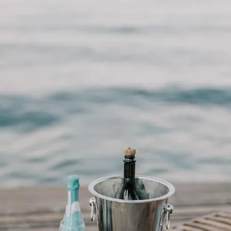Sea Garden - Spectacular Seafront Position فيلة كونتوكالي